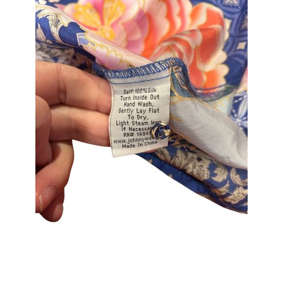 JOHNNY WAS Blue Pajaro Coddi 100% Silk Blue Floral Tunic Boho Top Women's LARGE - Picture 7 of 14